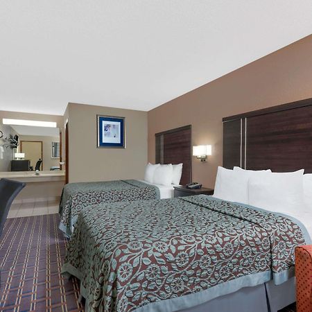 Days Inn By Wyndham Maumee/Toledo מראה חיצוני תמונה