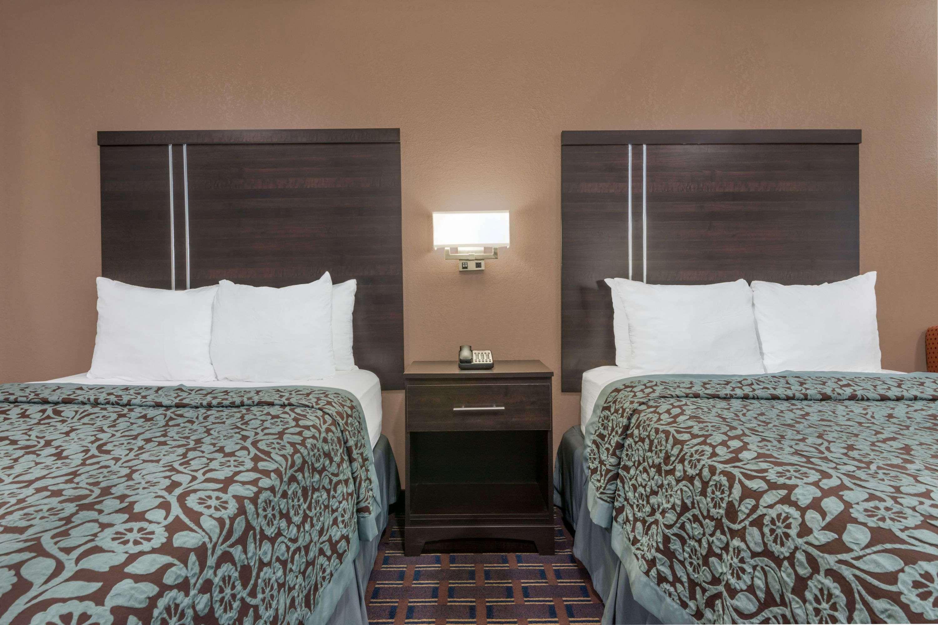 Days Inn By Wyndham Maumee/Toledo מראה חיצוני תמונה