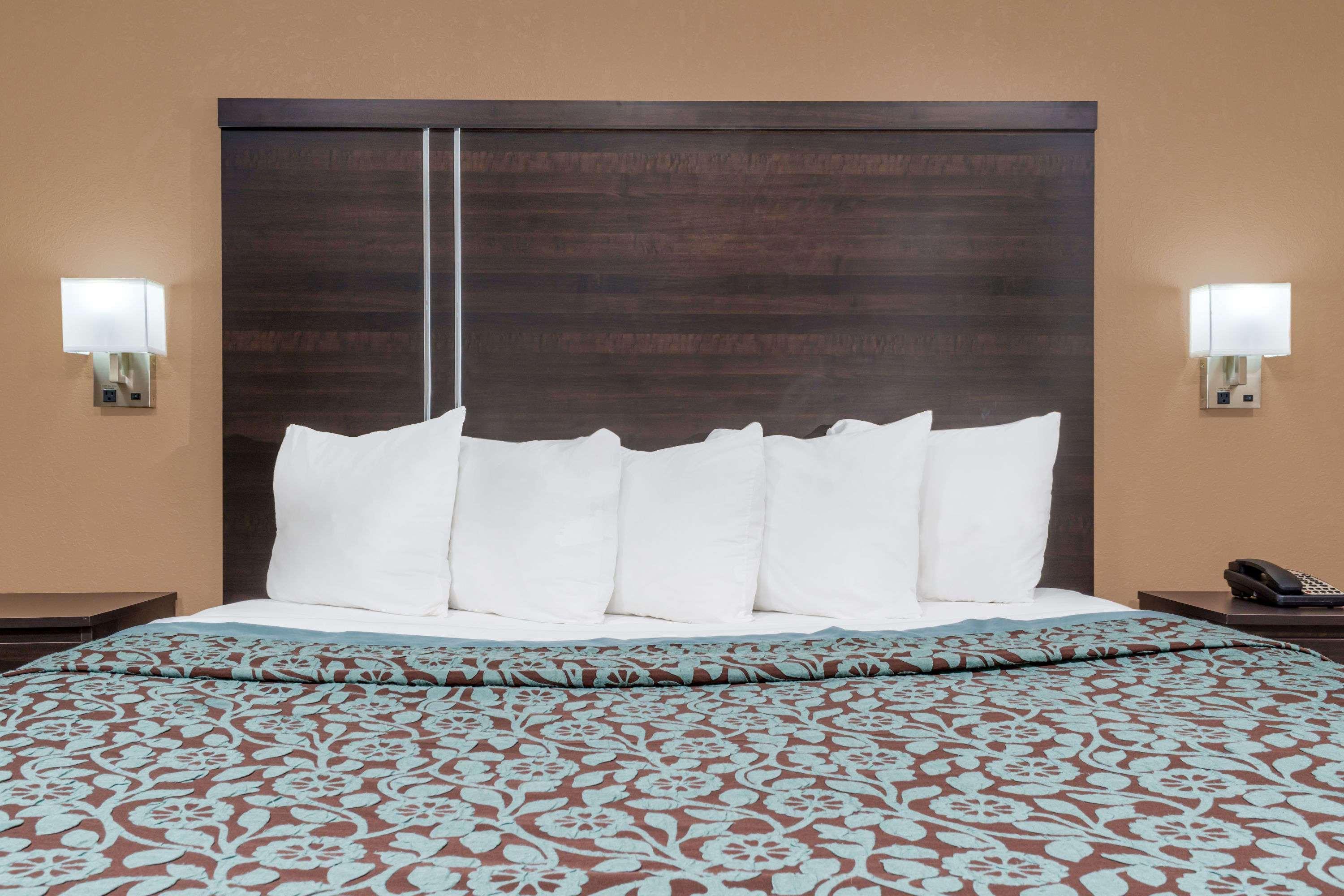 Days Inn By Wyndham Maumee/Toledo מראה חיצוני תמונה