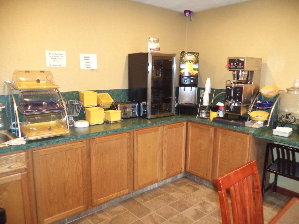 Days Inn By Wyndham Maumee/Toledo מראה חיצוני תמונה