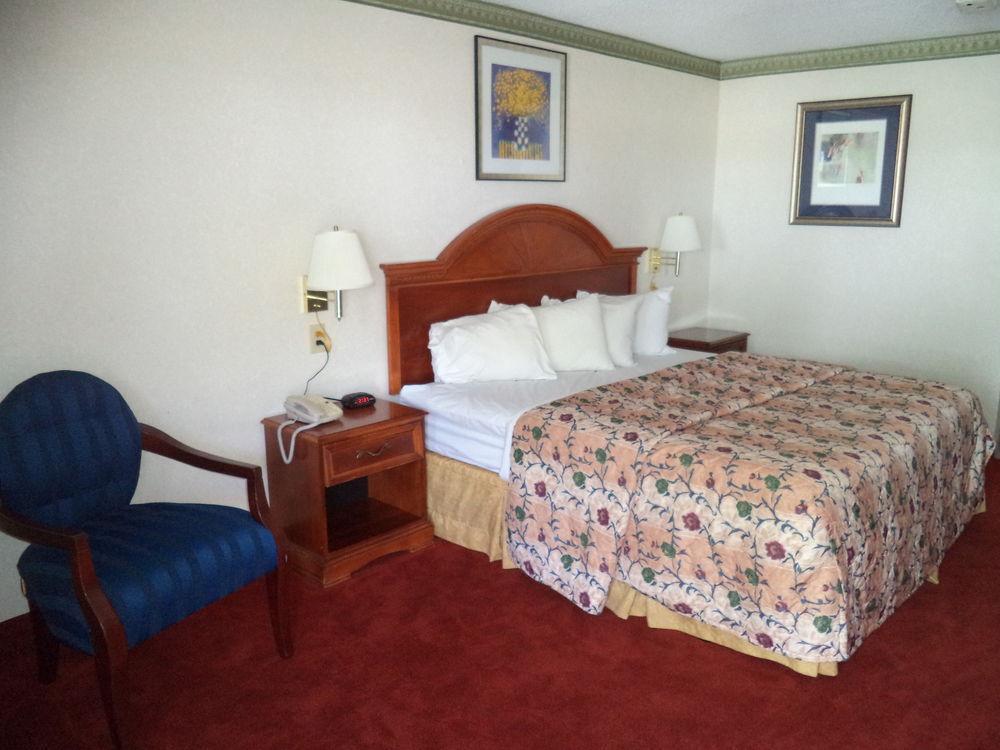 Days Inn By Wyndham Maumee/Toledo מראה חיצוני תמונה